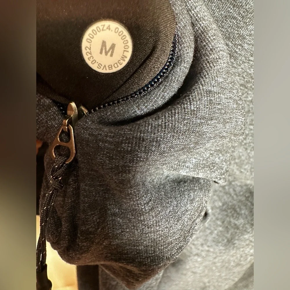 lululemon athletica Men's Heather blue  Zip-Up Sweater